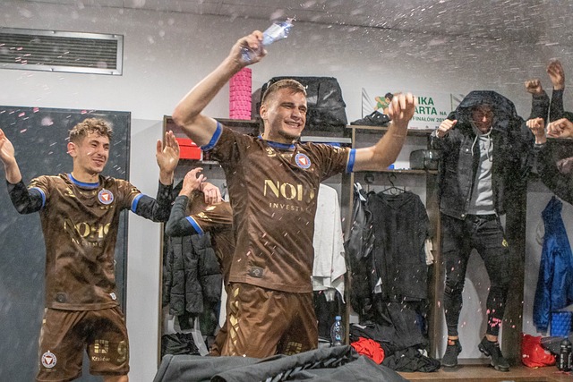 左右一支球 左右一支球